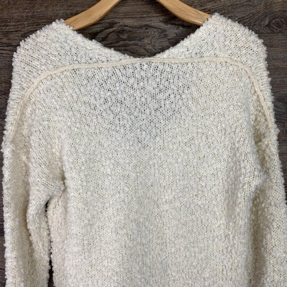 Abercrombie Cream Boucle Sweater - Picture 4 of 8